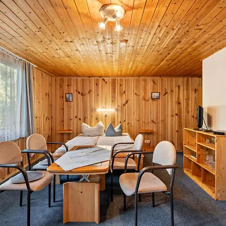 9 - Kimbucht База отдыха *